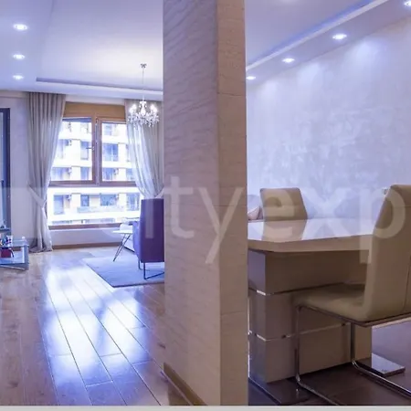 Garden Modern 1 Bedroom Complex Apartment Belgrade