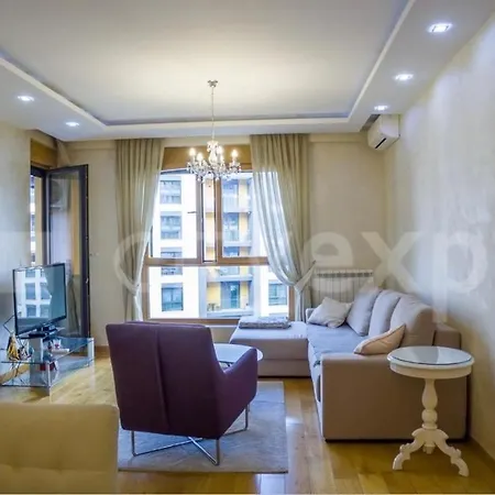 Garden Modern 1 Bedroom Complex Apartamento