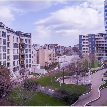 Garden Modern 1 Bedroom Complex Apartamento *