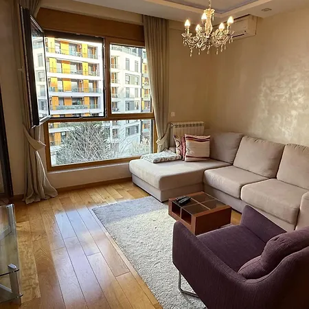 Apartment Garden Modern 1 Bedroom Complex Belgrade